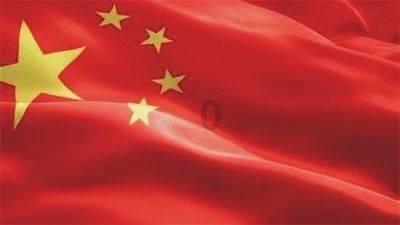 相亲,第一次见面。 一见面就直接去吃饭好吗?感觉好尴尬啊,特别是我人又不怎么会说话,点餐后-分享你的兴趣与见解